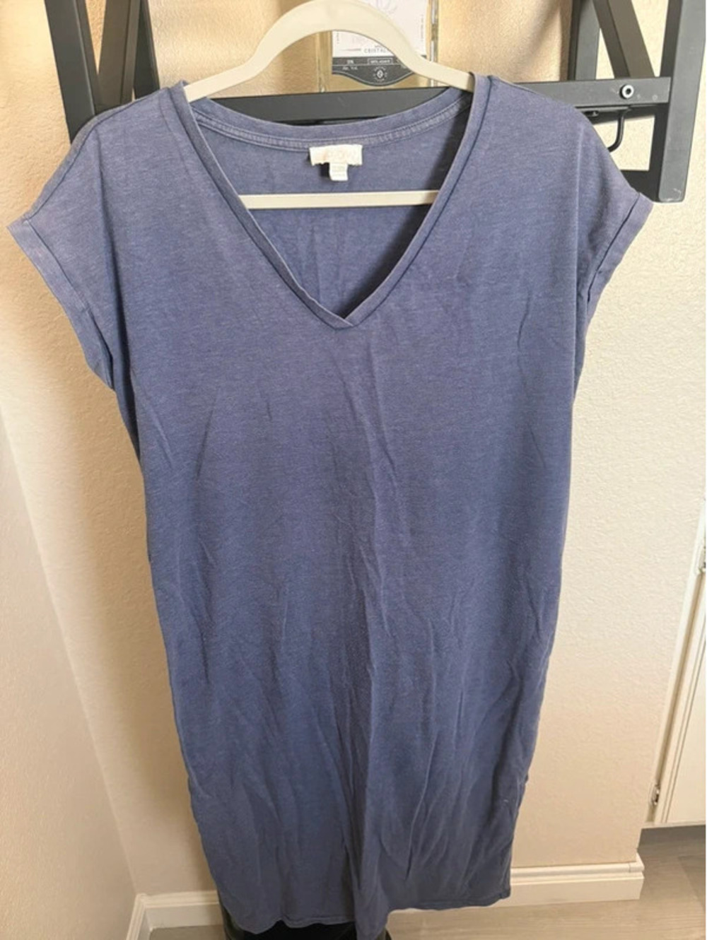 a:glow Maternity V-Neck Short Sleeve T-Shirt Dress - Size M
